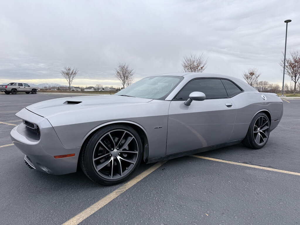2015 Dodge Challenger R/T RWD