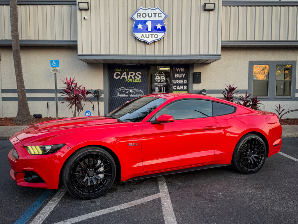2015 Ford Mustang GT Coupe RWD