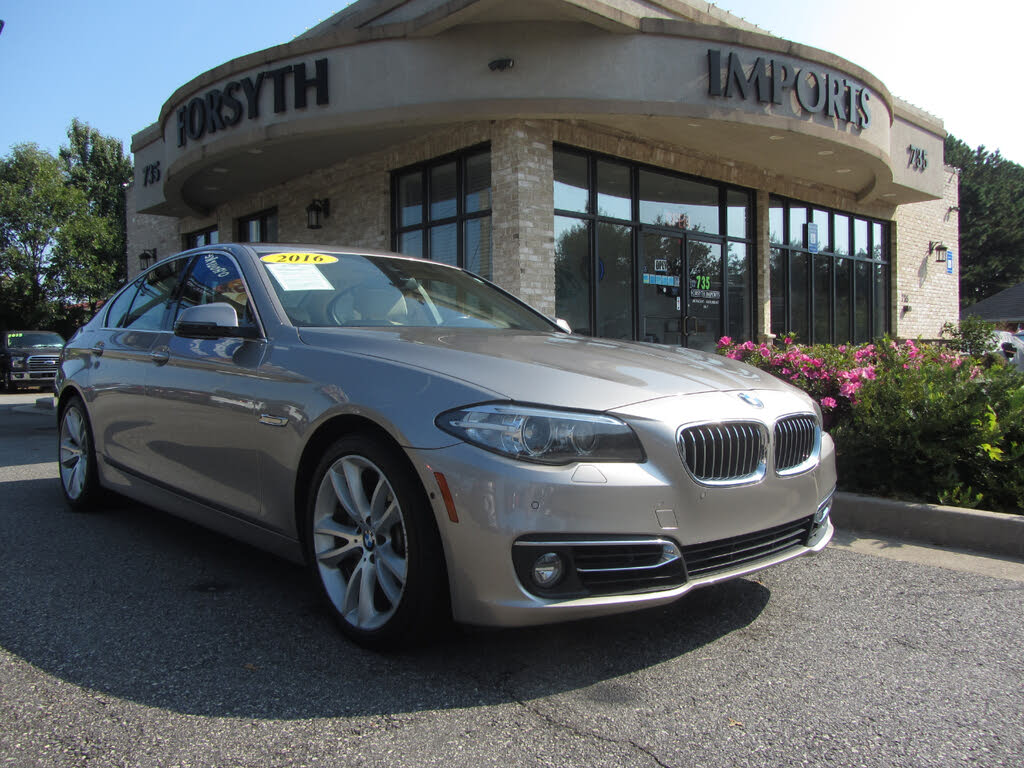 2016 BMW 5 Series 535i Sedan RWD