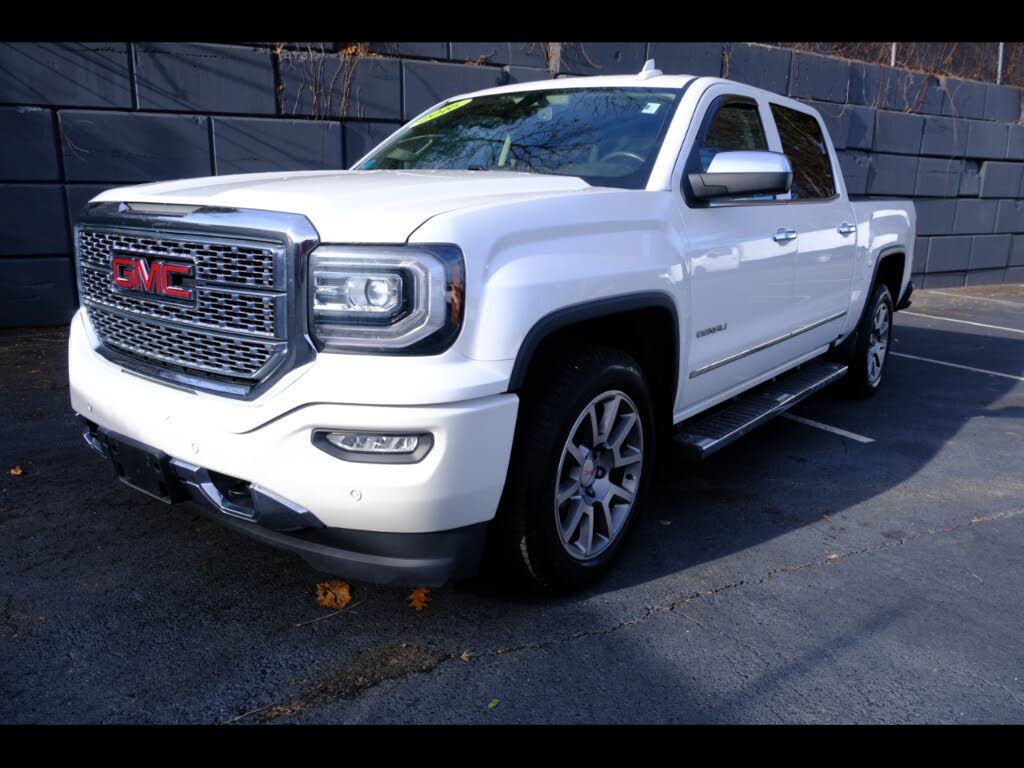 2016 GMC Sierra 1500 Denali Crew Cab 4WD