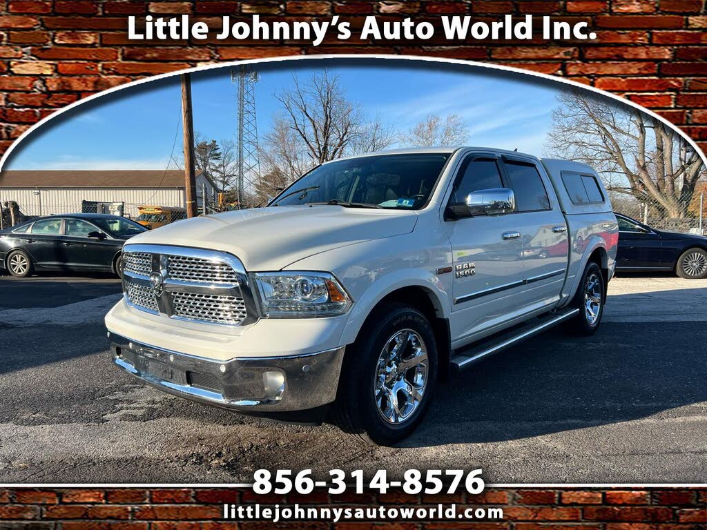 2016 RAM 1500 Laramie Crew Cab 4WD