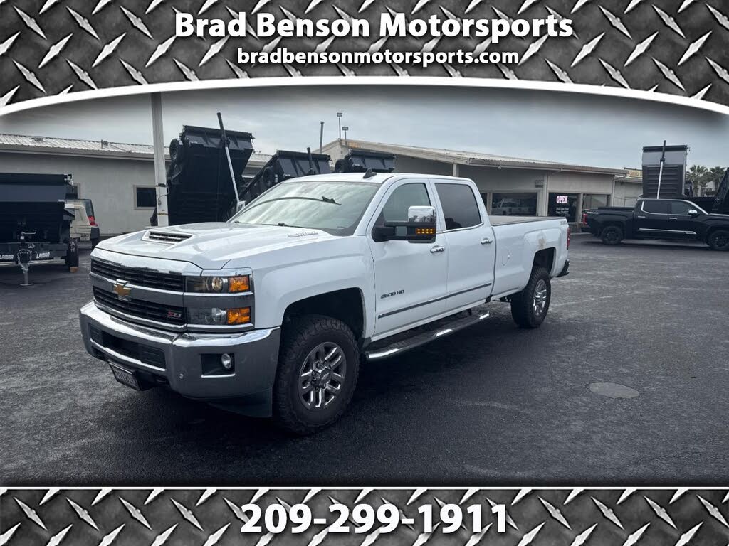 2017 Chevrolet Silverado 2500HD LTZ Crew Cab 4WD