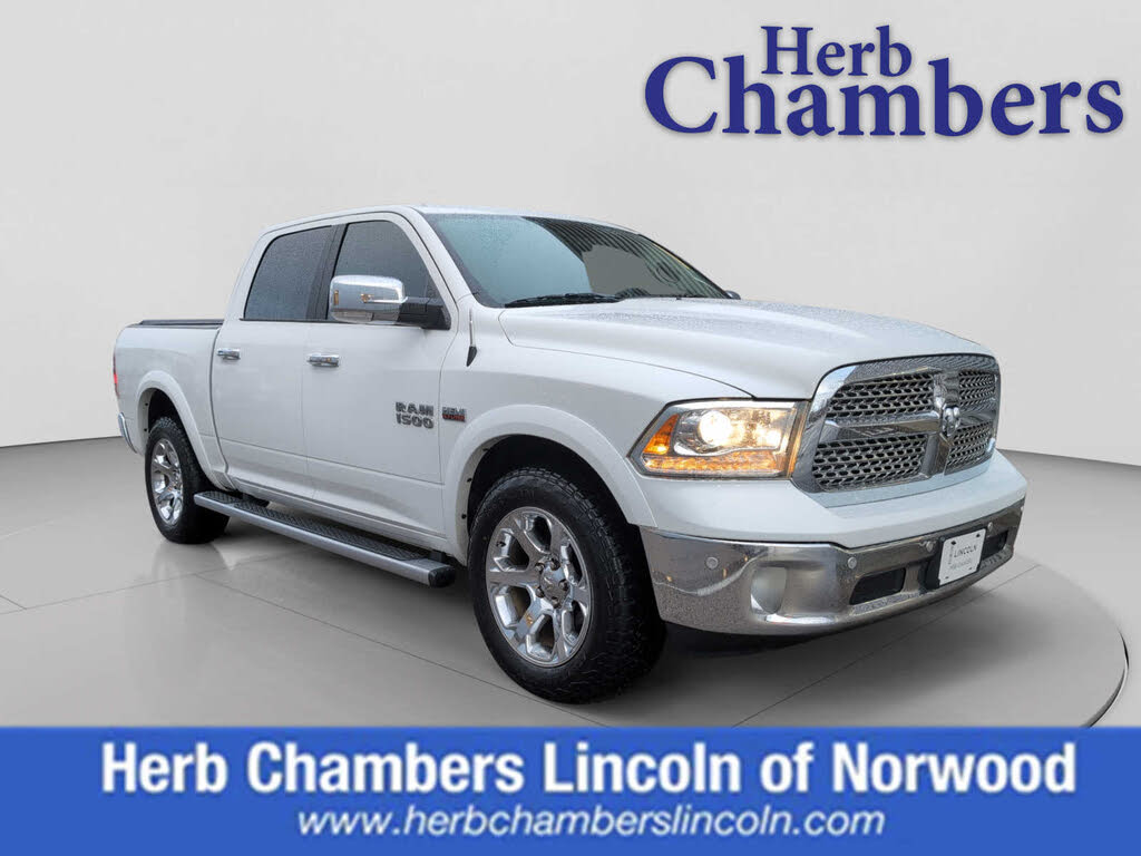 2017 RAM 1500 Laramie Crew Cab 4WD