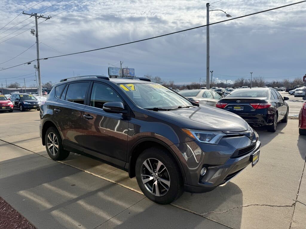 2017 Toyota RAV4 XLE AWD