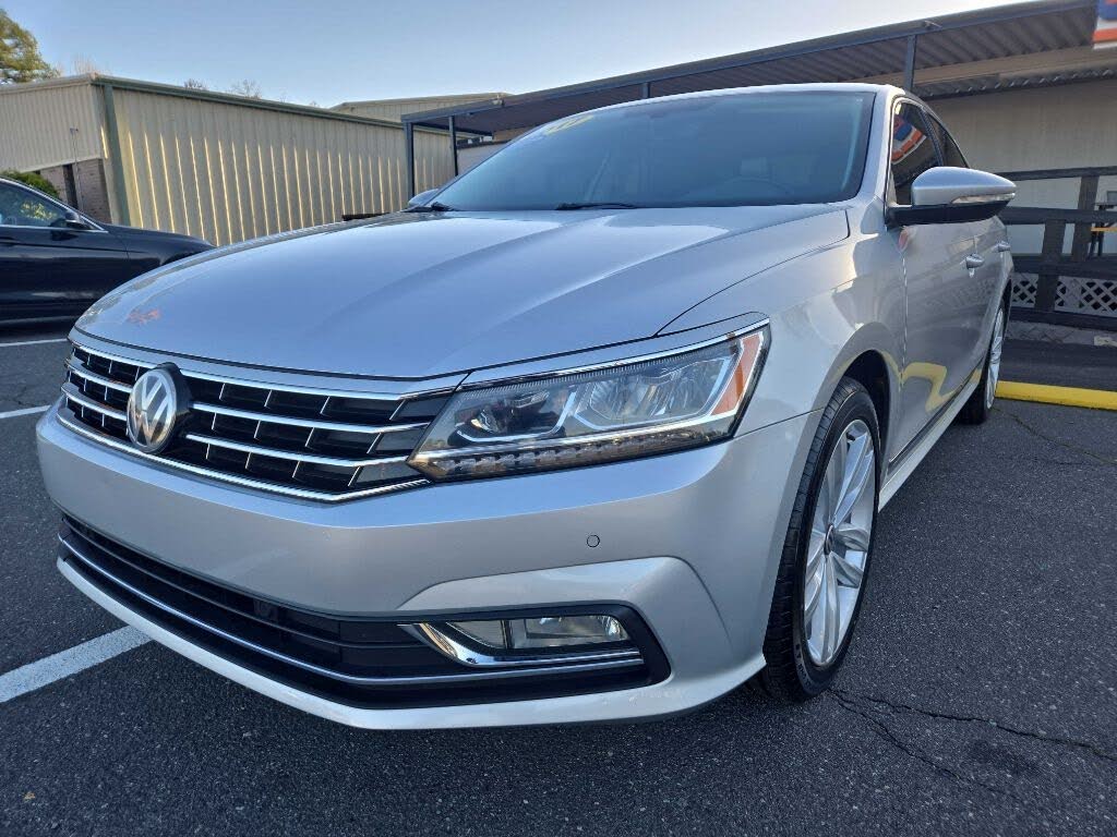 2017 Volkswagen Passat 1.8T SE