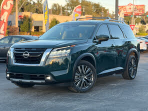 Nissan Pathfinder SL FWD