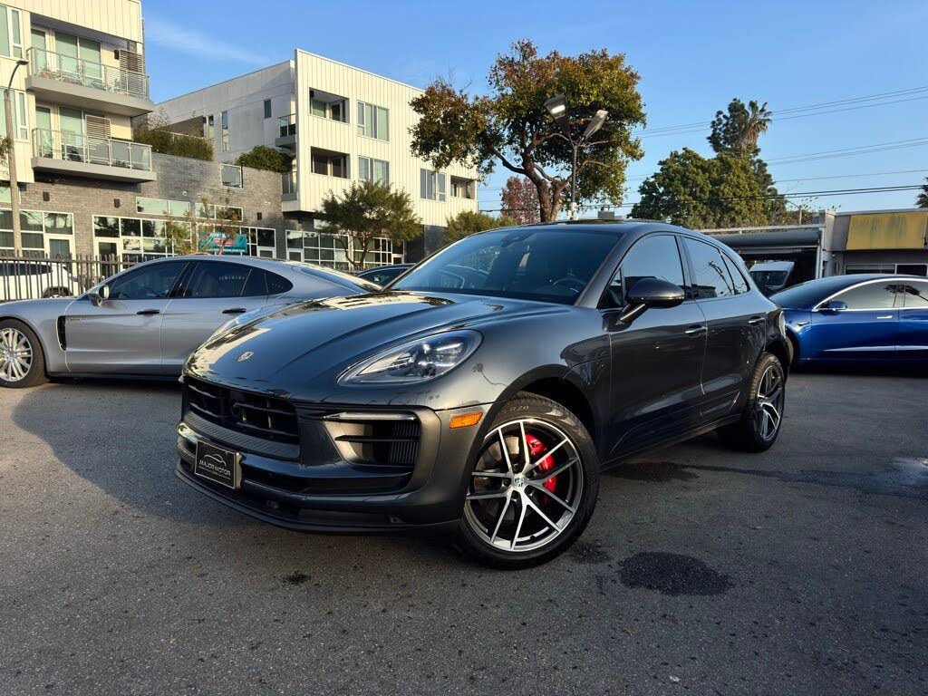 2023 Porsche Macan S AWD