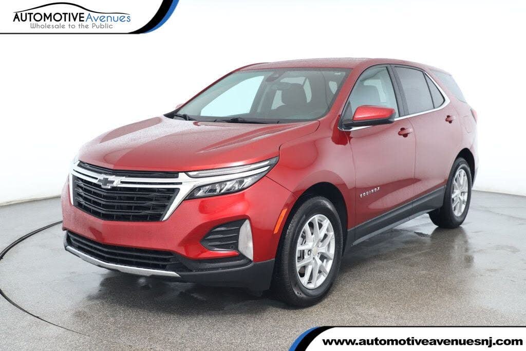 2024 Chevrolet Equinox LT FWD with 1LT