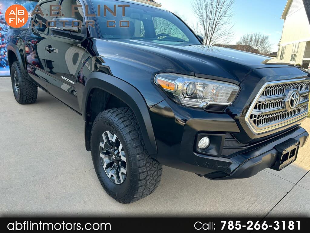 2016 Toyota Tacoma Double Cab V6 TRD Off Road 4WD