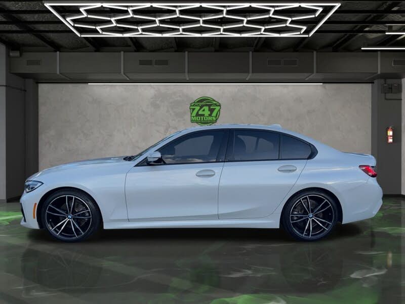2019 BMW 3 Series 330i Sedan RWD