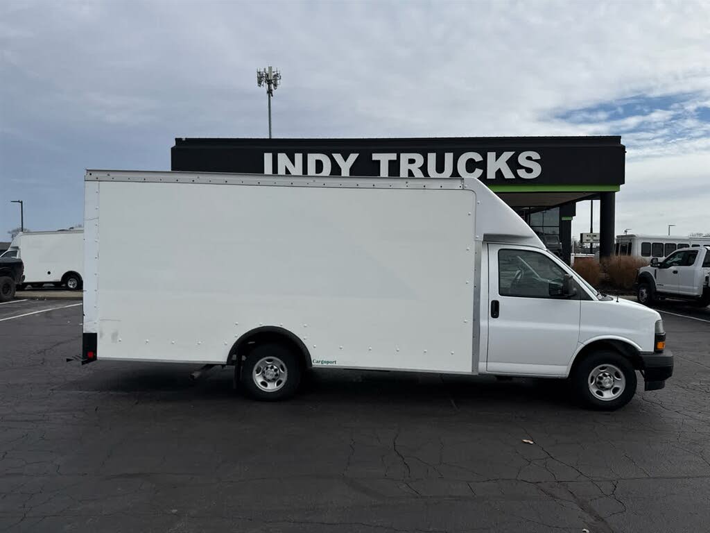 2021 Chevrolet Express Chassis 3500 159 Cutaway RWD