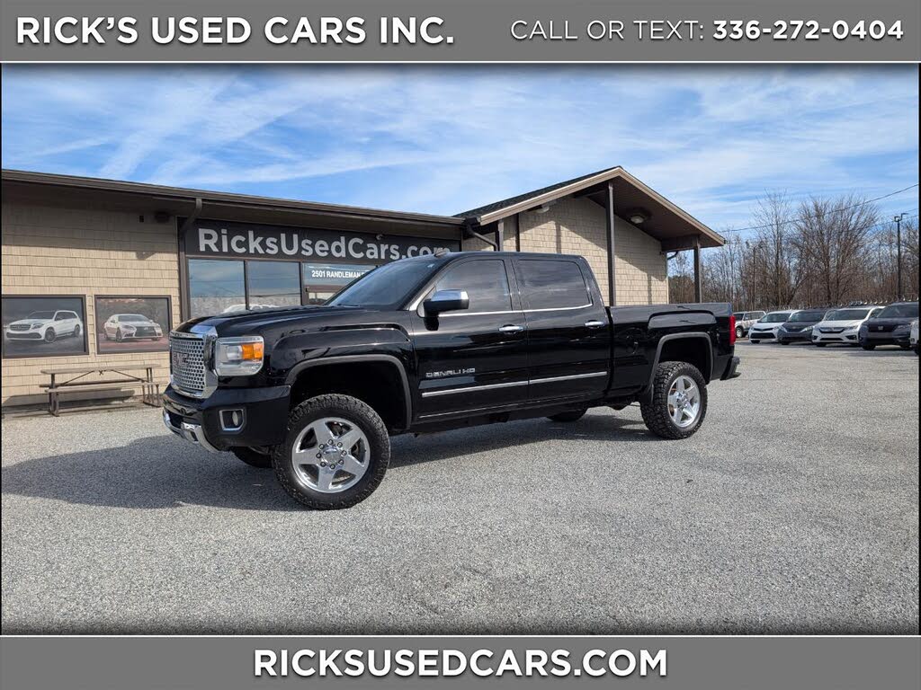 2015 GMC Sierra 2500HD Denali Crew Cab SB 4WD