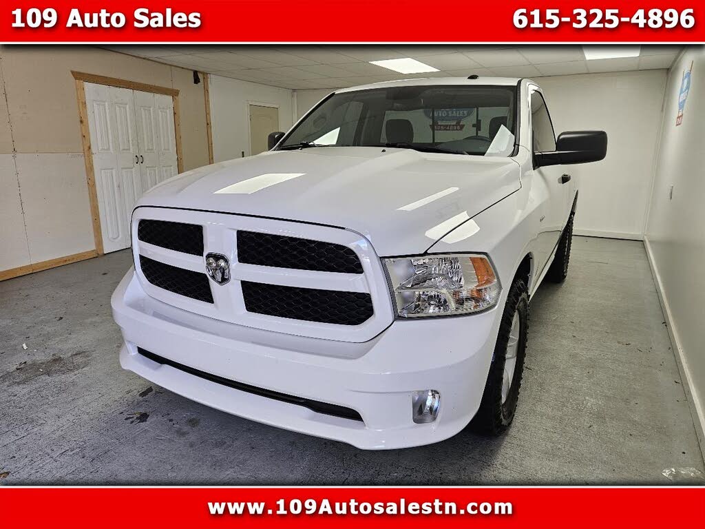 2016 RAM 1500 Express RWD