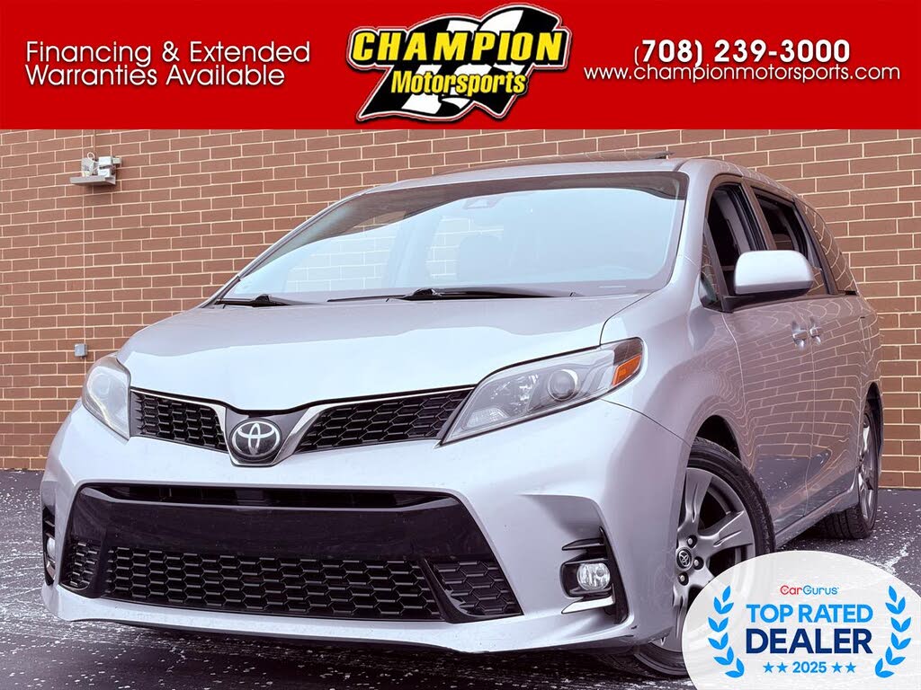 2018 Toyota Sienna SE 8-Passenger FWD