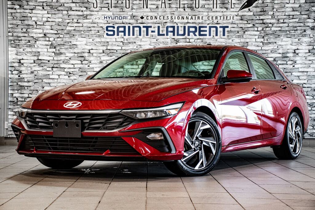 Hyundai Elantra Preferred FWD 2024