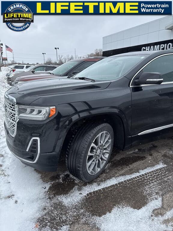 2023 GMC Acadia Denali AWD