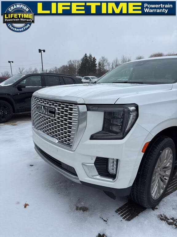 2023 GMC Yukon Denali 4WD