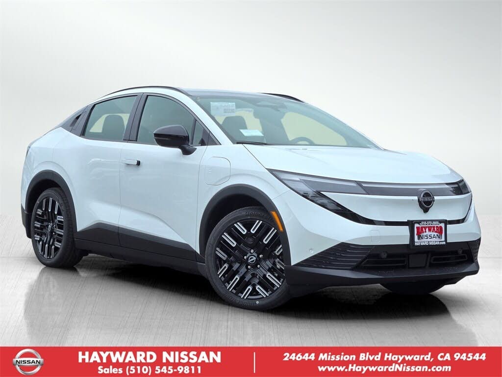 2026 Nissan LEAF Platinum+ FWD