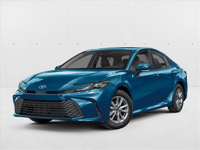 2026 Toyota Camry LE FWD