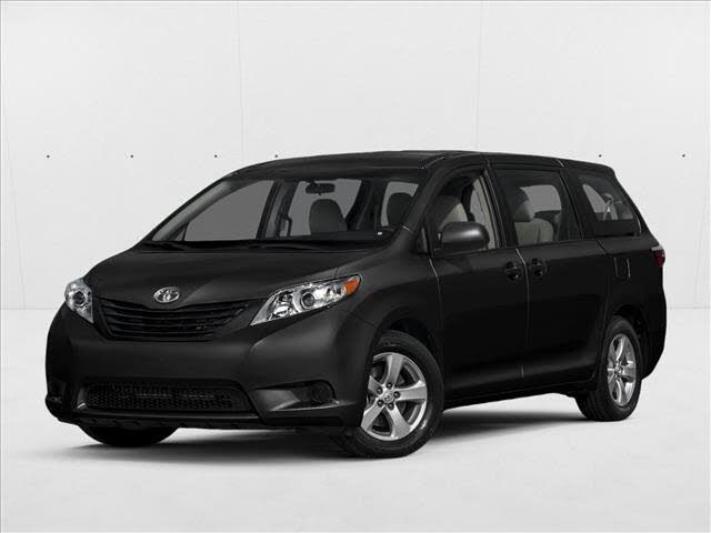 2015 Toyota Sienna LE 7-Passenger Auto Access Seat