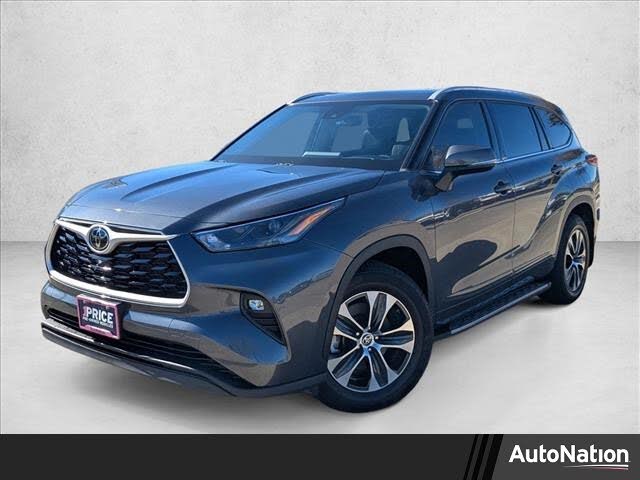 2022 Toyota Highlander XLE AWD