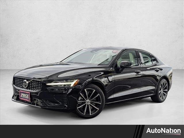 2023 Volvo S60 Recharge T8 Plus Dark Theme eAWD