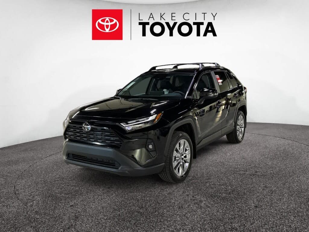2025 Toyota RAV4 XLE Premium FWD