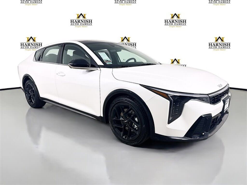 2025 Kia K4 GT-Line Turbo FWD