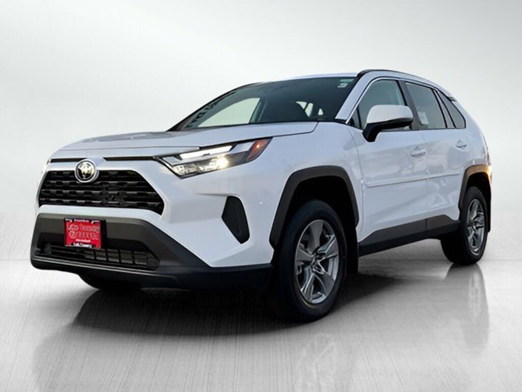 2025 Toyota RAV4 XLE AWD