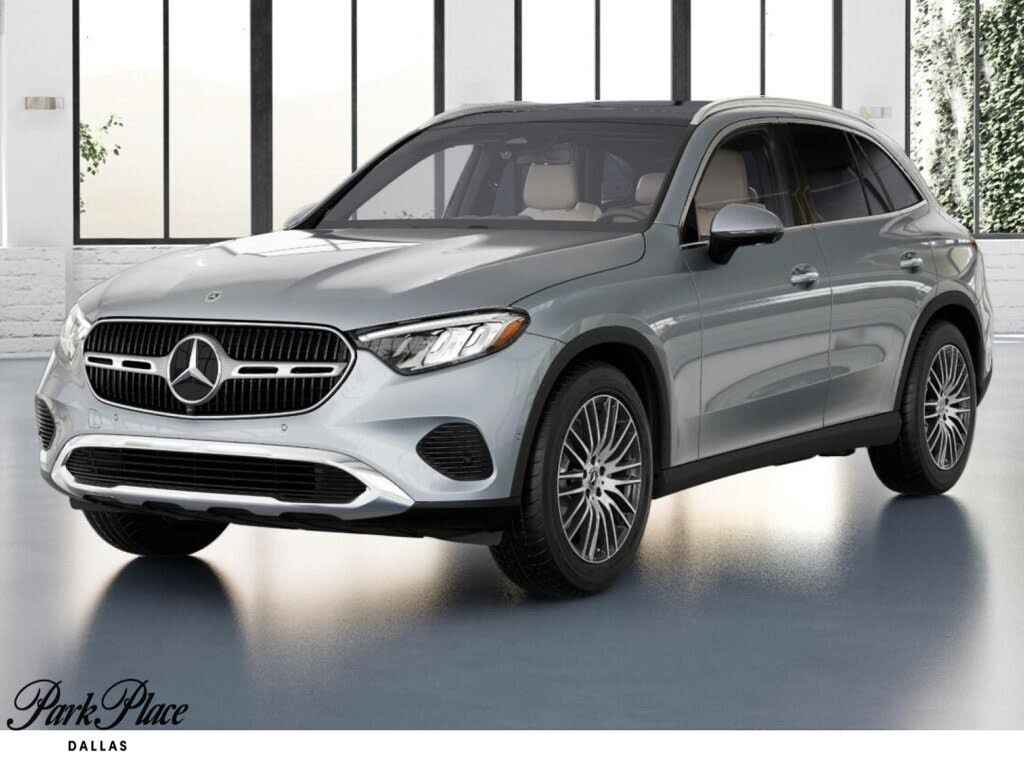 2026 Mercedes-Benz GLC 300 RWD