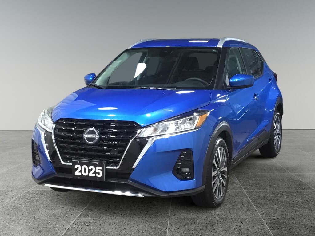 2025 Nissan Kicks SV FWD