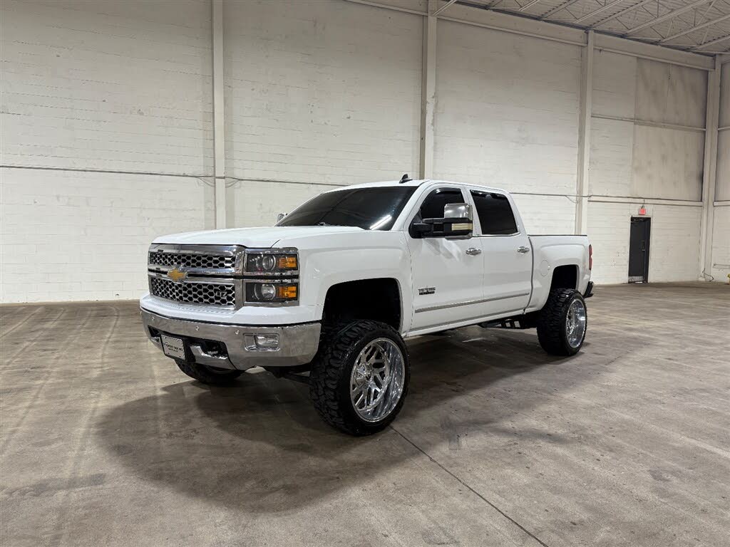 2015 Chevrolet Silverado 1500 LTZ Crew Cab 4WD