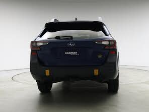 Subaru Outback Wilderness Crossover AWD
