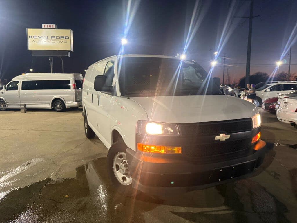 2021 Chevrolet Express Cargo 2500 RWD