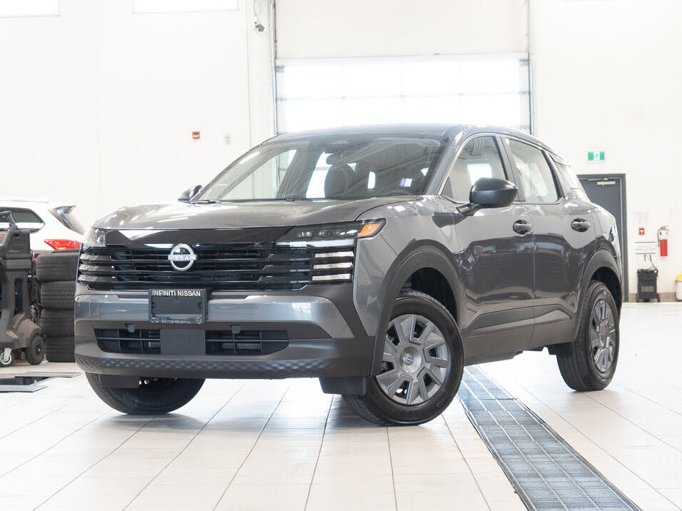 2025 Nissan Kicks S AWD