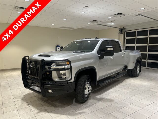 2022 Chevrolet Silverado 3500HD LT Crew Cab 4WD
