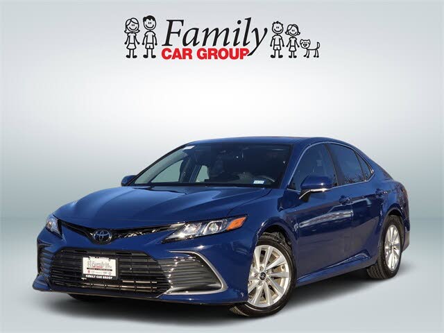 2024 Toyota Camry LE FWD