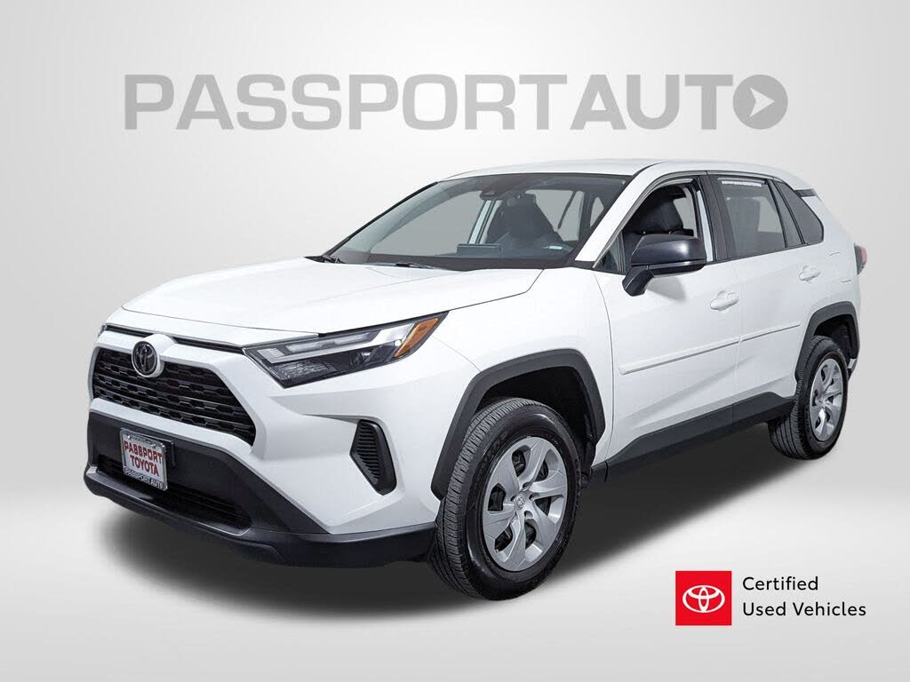 2024 Toyota RAV4 LE AWD