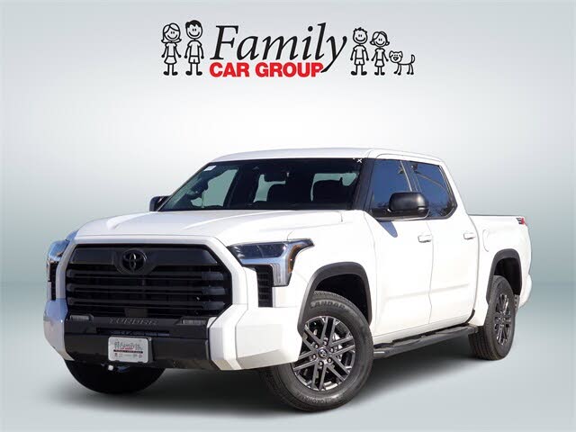 2025 Toyota Tundra SR5 CrewMax Cab RWD