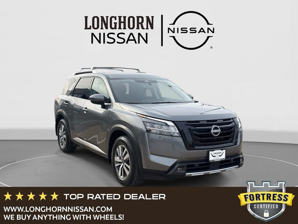 2023 Nissan Pathfinder SL 4WD