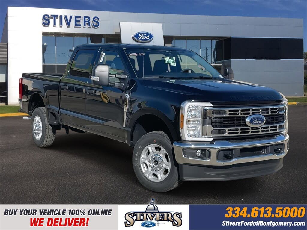 2026 Ford F-250 Super Duty XLT Crew Cab 4WD