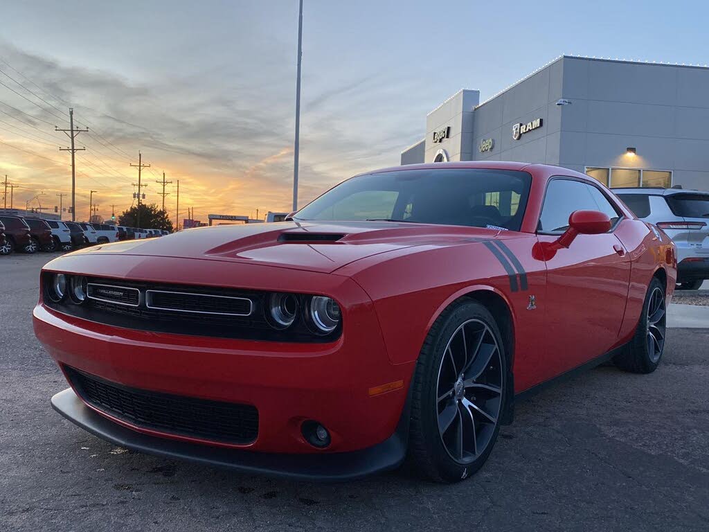 2016 Dodge Challenger R/T Scat Pack RWD