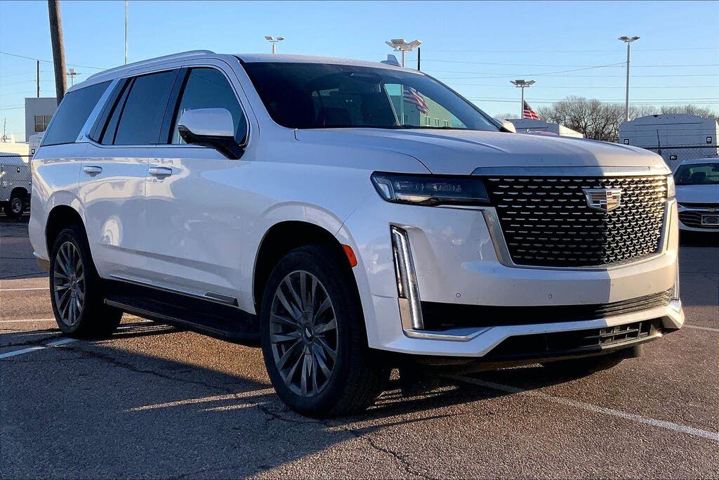 2023 Cadillac Escalade Luxury 4WD