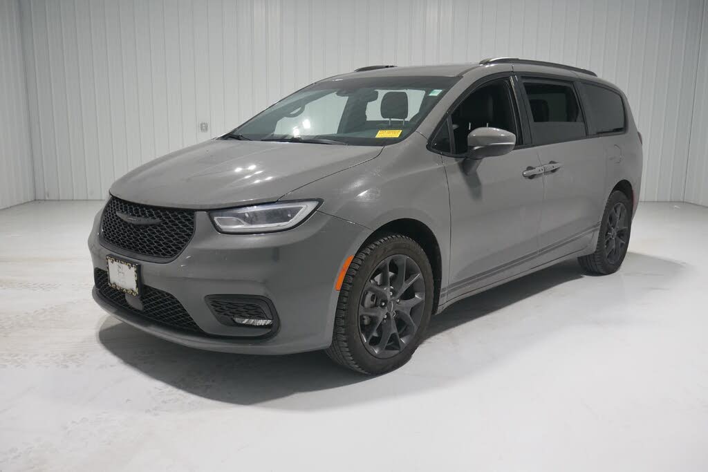 2023 Chrysler Pacifica Touring L AWD