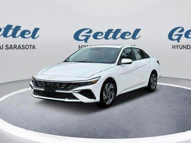 2025 Hyundai Elantra SEL Convenience FWD