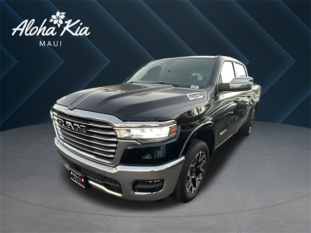 2025 RAM 1500 Laramie Crew Cab 4WD