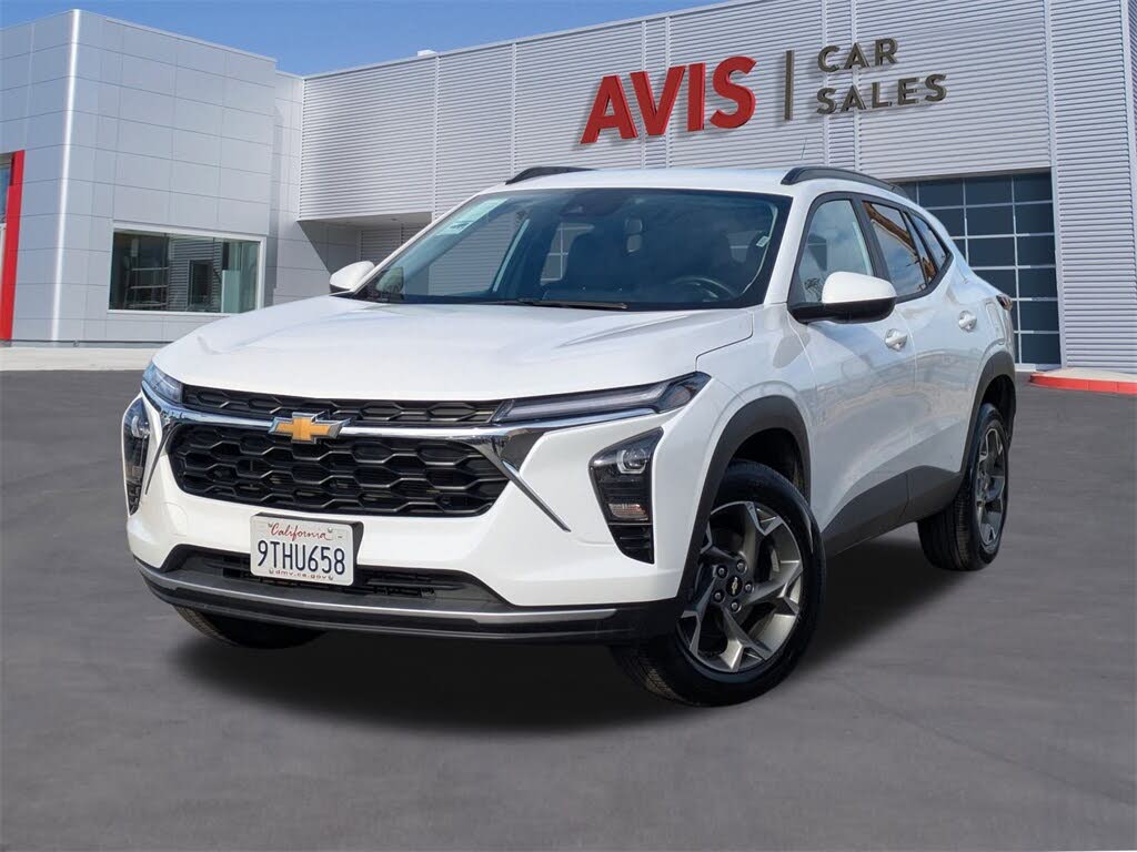 2025 Chevrolet Trax LT FWD