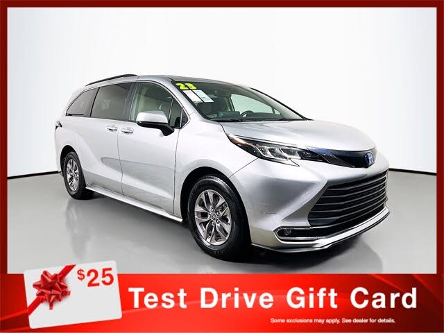 2023 Toyota Sienna XLE 7-Passenger FWD