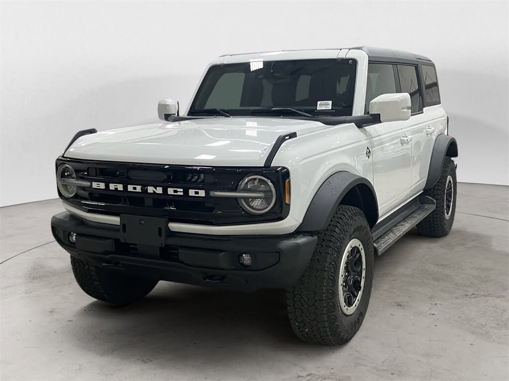 2025 Ford Bronco Outer Banks 4-Door 4WD