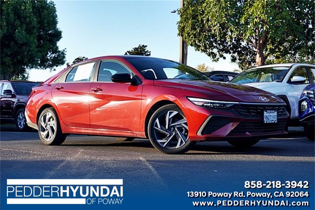 2025 Hyundai Elantra SEL Sport FWD